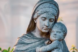 Welche Bedeutung kann Maria für Frauen heute haben